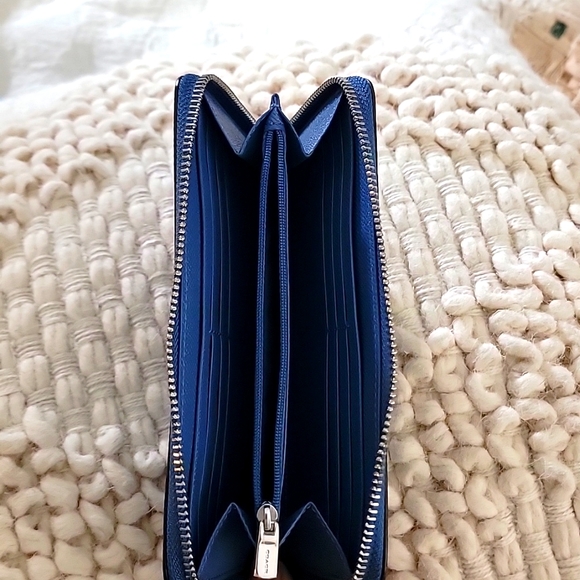Coach Zip Around Accordion Wallet - Picture 3 of 5